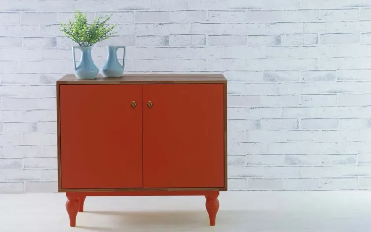 BUFFET PARA SALA DE JANTAR COM PRATELEIRA E 2 PORTAS PUXADOR BOLINHA SIDERAL CAPUCCINO E VERMELHO 90X40X79,5 CM