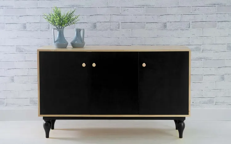 APARADOR BUFFET COM PRATELEIRA E 3 PORTAS PUXADOR BOLINHA SIDERAL NATURAL E PRETO 133X40X79,5 CM