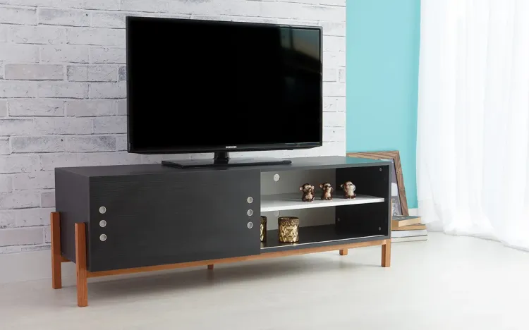 RACK PARA TV PRETO MODERNO VINTAGE RETRÔ COM PORTA DE CORRER PRETA ERIC 146x43,6x48,5 CM