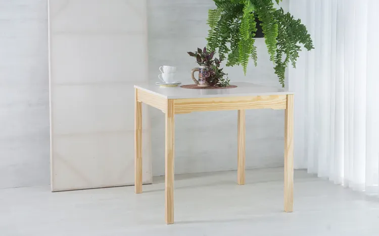 MESA PARA SALA DE JANTAR BRANCA COM TAMPO MDF MACIÇO OLGA VERNIZ NATURAL E BRANCO 80X80X75CM