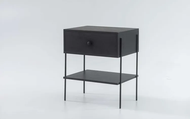 MESINHA LATERAL PRETA NASH MDF PRETO E PÉS METAL 52X37X60 CM