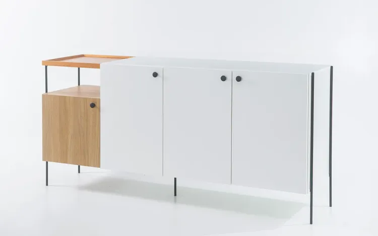 APARADOR BUFFET 4 PORTAS COM BANDEJA DE MADEIRA E PÉS DE METAL TRAY MDF BRANCO E DUAL 162,5X41,5X75 CM