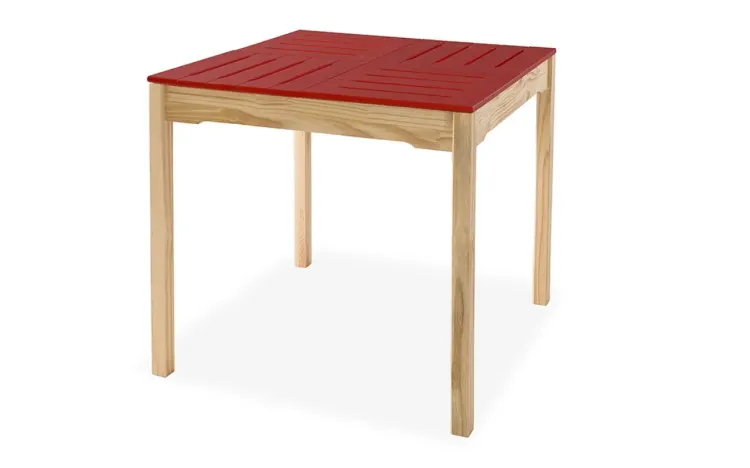 MESA DE JANTAR COMPACTA DE MADEIRA MACIÇA TAEDA NATURAL COM TAMPO COLORIDO OLGA VERNIZ NATURAL E VERMELHO 80X80X75CM