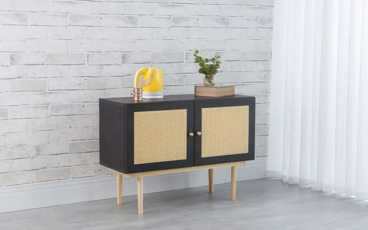 BALCÃO BUFFET 2 PORTAS DE PALHINHA PARA SALA DE JANTAR CHARLIE PRETO E TAEDA 90x35x64,7 CM
