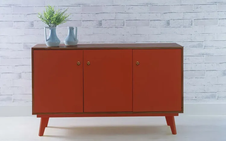 ARMÁRIO PÉS PALITO COM PRATELEIRA E 3 PORTAS PUXADOR BOLINHA CELESTE - CAPUCCINO E VERMELHO 133X40X79,5 CM