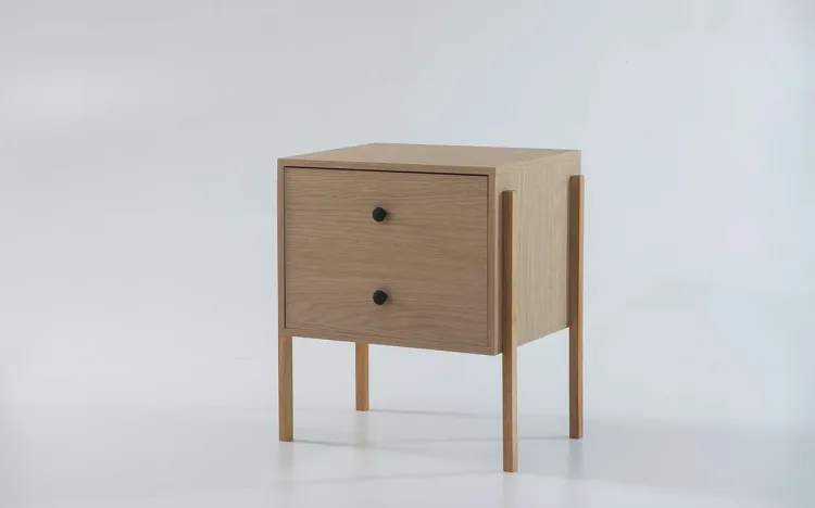 MESINHA DE CABECEIRA COM GAVETA NASH MDF CARVALHO E PÉS TAUARI 54X37X60 CM