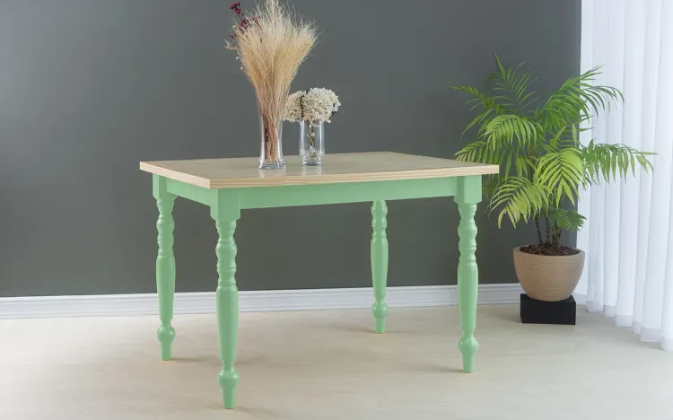 MESA DE JANTAR ROBUSTA CAMPESINA 110X80X75 CM TAMPO NATURAL PÉS LACA VERDE SÁLVIA
