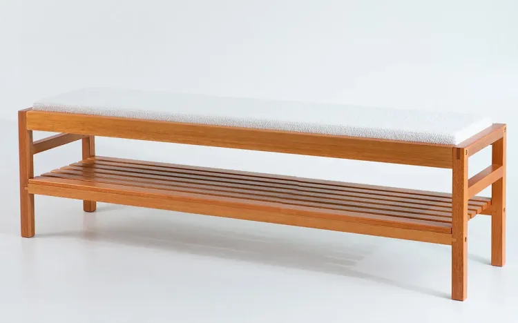 BANCO DECORATIVO ESTOFADO MAIOR KERB VERNIZ JATOBÁ TEC. BOUCLE OFF WHITE 160X40X48CM