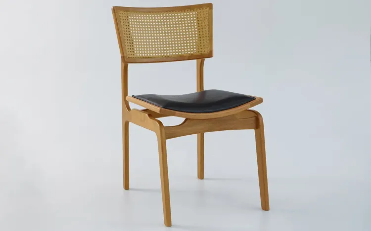 CADEIRA TELINHA PARA MESA DE JANTAR LUCIE VERNIZ AM&Ecirc;NDOA E TEC. COURO SINT&Eacute;TICO PRETO 49X61X82,5 CM