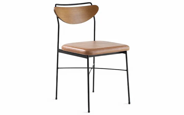 CADEIRA ESTOFADA COM METAL LÉA VERNIZ AMÊNDOA E TEC. COURO SINTÉTICO CARAMELO 44X57X81,5 CM