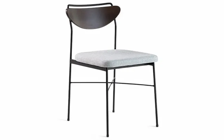 CADEIRA COM ASSENTO ESTOFADO DE METAL LÉA VERNIZ CAPUCCINO E TEC. MESCLA 44X57X81,5 CM