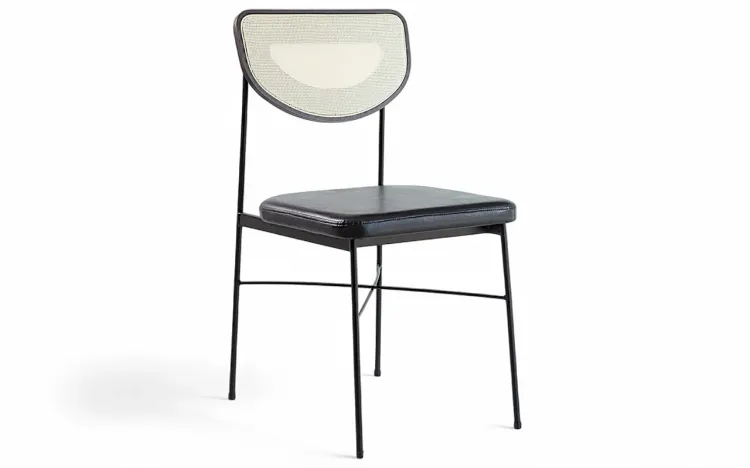 CADEIRA DE METAL PARA SALA DE JANTAR CHLOE VERNIZ CAPUCCINO E TEC. COURO SINTÉTICO PRETO 44X57X87 CM