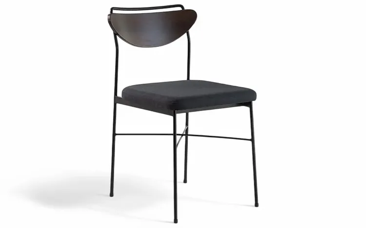 CADEIRA DE SALA DE JANTAR ESTOFADA DE METAL LÉA VERNIZ CAPUCCINO E TEC. PRETO 44X57X81,5 CM