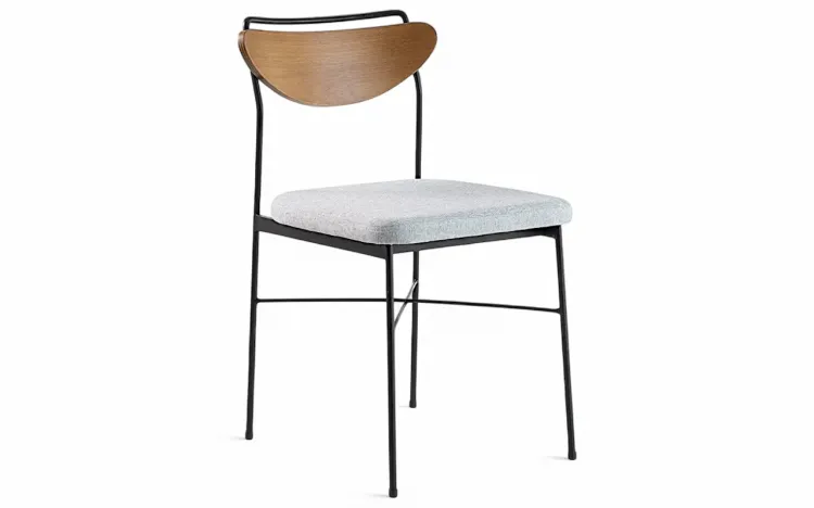 CADEIRA DE METAL ESTOFADA PARA SALA DE JANTAR LÉA VERNIZ AMÊNDOA E TEC. MESCLA 44X57X81,5 CM