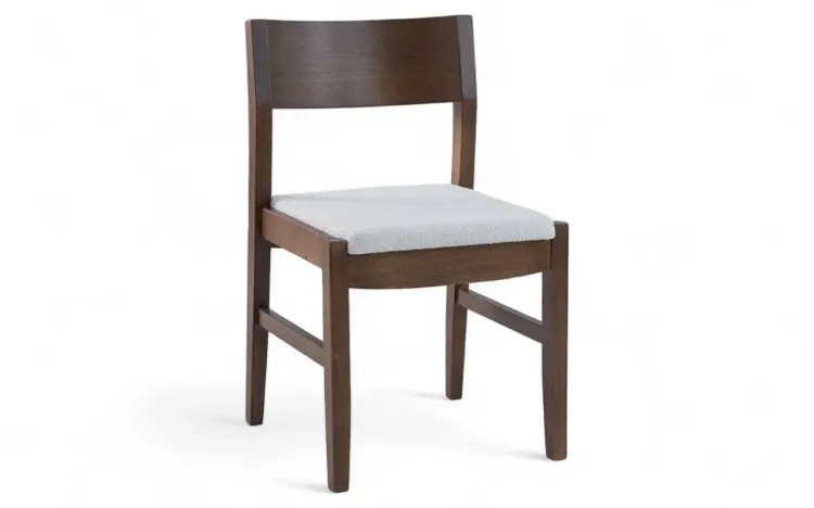 CADEIRA DE MADEIRA MACIÇA ESTOFADA PAIVA VERNIZ CAPUCCINO E TEC. B001 BOUCLE OFF WHITE 48X47,5X79 CM