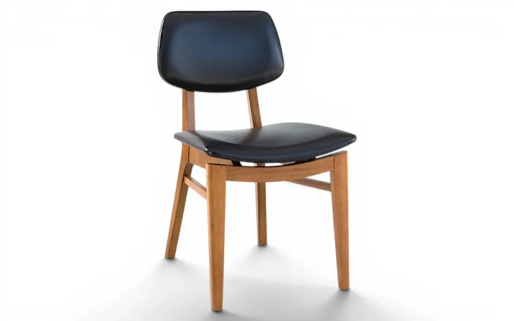 CADEIRA DE MESA JANTAR ESTOFADA SPARTA VERNIZ AMENDOA E TEC. COURO SINTÉTICO PRETO 46x56,5x85,5 CM